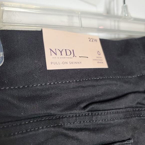 NYDJ Pull on Skinny Ankle Pintucks Size 22W women's PLUS Jeans Tambor - Picture 3 of 7